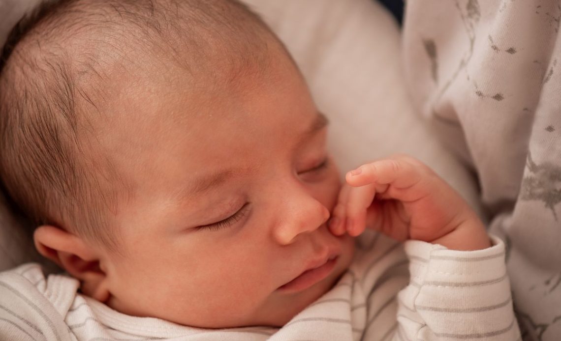 Charczenie u niemowlaka