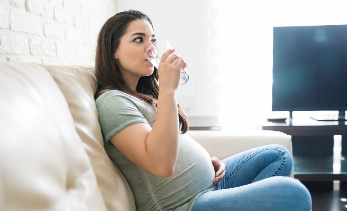 Swędzący brzuch w ciąży