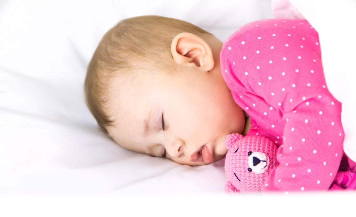 Termofor z pestek wiśni na kolki